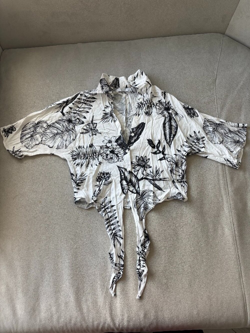 Reserved Tropical Print Tie-Front Blouse
